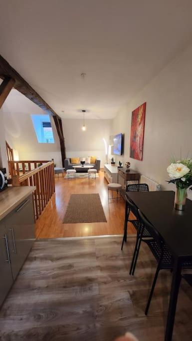 דירות דואי Grand Duplex Du Beffroi מראה חיצוני תמונה